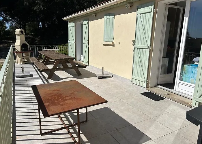 Nature Stay, French Дом отдыха