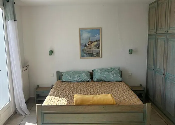Nature Stay, French *